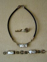 náhrdelník PERLEŤOVÝ, náramek PERLEŤOVÝ, perleťová kravatová spona